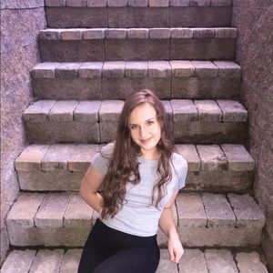 Meet your Posher, Madelins